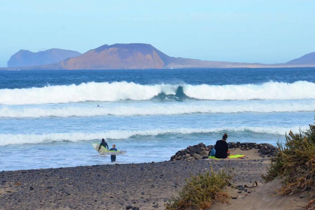 Lanzarote Famara Beach Luaran gambar